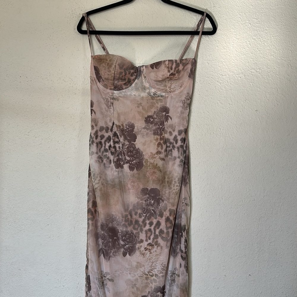 HOUSE OF CB L A-C 'Aiza' Cream Floral Print Maxi Dress NWOT - Picture 11 of 14